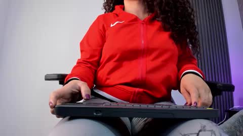 Snapshot of valeriaa_soler chatting on 10-09-25, 01:53 Valeria online show from 10-09-25, 01:53