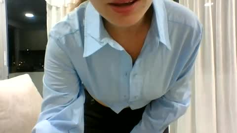 valeriafrannco online show from 06-23-26, 04:10