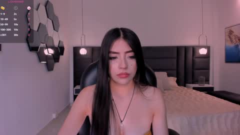 Snapshot of valeriariverax chatting on 12-23-24, 08:33 Valeria online show from 12-23-24, 08:33