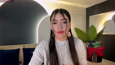 Snapshot of valeriariverax chatting on 12-24-24, 06:55 Valeria online show from 12-24-24, 06:55