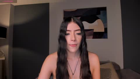 Snapshot of valeriariverax chatting on 01-24-25, 06:46 Valeria online show from 01-24-25, 06:46