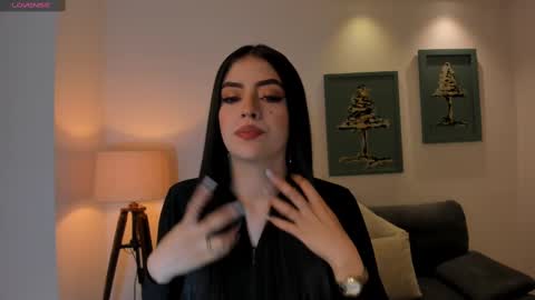 Snapshot of valeriariverax chatting on 02-16-25, 01:58 Valeria online show from 02-16-25, 01:58