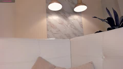 Snapshot of valeriariverax chatting on 02-19-25, 06:55 Valeria online show from 02-19-25, 06:55