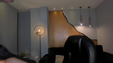 Snapshot of valeriariverax chatting on 03-08-25, 03:17 Valeria online show from 03-08-25, 03:17