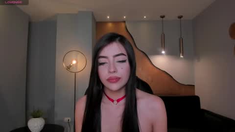 Snapshot of valeriariverax chatting on 03-08-25, 09:28 Valeria online show from 03-08-25, 09:28