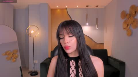 Valeria online show from 10-22-25, 04:13