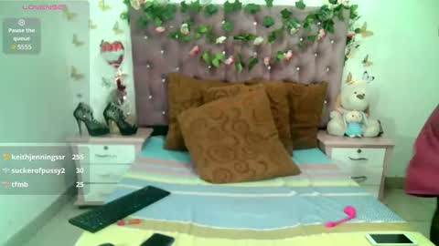 La valerie26 online show from 03-06-25, 07:47