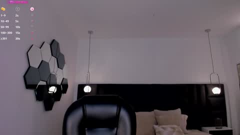 Snapshot of valeriavelvet chatting on 01-21-25, 02:59 Vale online show from 01-21-25, 02:59