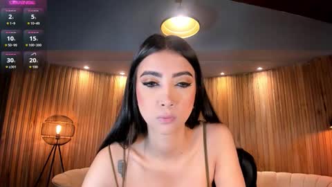 Snapshot of valeriavelvet chatting on 10-02-25, 12:01 Vale online show from 10-02-25, 12:01