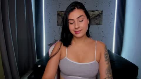 Snapshot of valerie_corthez chatting on 07-03-26, 09:43 VALERIE online show from 07-03-26, 09:43