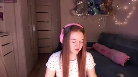 Snapshot of valerie_cutee chatting on 03-10-26, 01:05 Lera online show from 03-10-26, 01:05