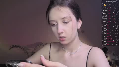 Kristi moony online show from 05-25-26, 07:31