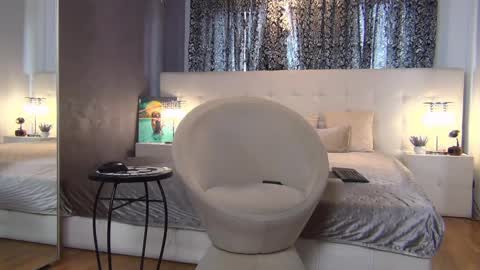 Valerie online show from 04-04-26, 11:51