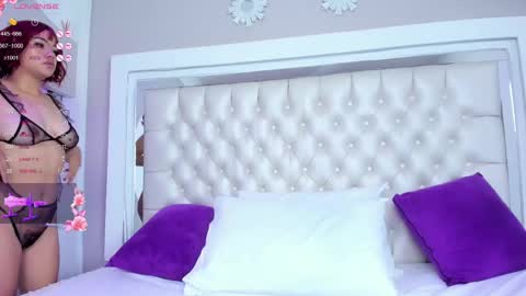 Snapshot of valeriediazx chatting on 03-01-25, 03:16 valeri online show from 03-01-25, 03:16