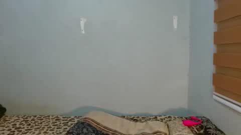 Valerie online show from 04-27-26, 02:15