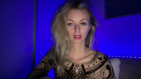 Valerie  online show from 01-12-26, 08:03