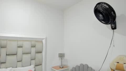 Snapshot of valeriesoto chatting on 10-06-25, 07:11 Valerie online show from 10-06-25, 07:11