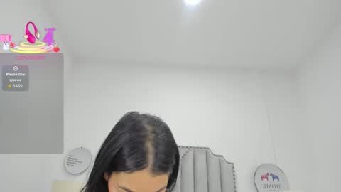 Snapshot of valeriesoto chatting on 03-14-26, 07:30 Valerie online show from 03-14-26, 07:30