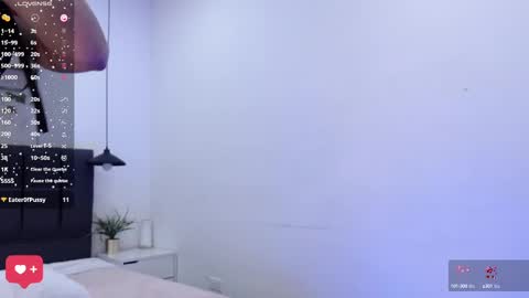 Snapshot of valerigh_ chatting on 03-09-25, 02:07 VALERI  online show from 03-09-25, 02:07