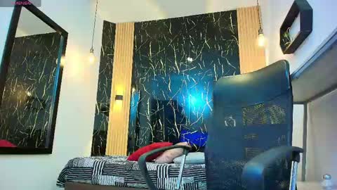 VALERIO  online show from 05-02-26, 03:11