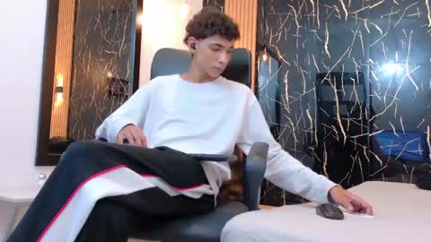 VALERIO  online show from 07-22-26, 02:36