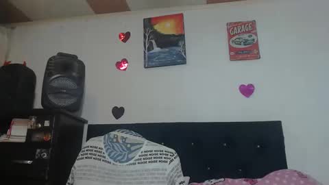 Snapshot of valerivegas chatting on 11-30-25, 11:47 valerivegas online show from 11-30-25, 11:47