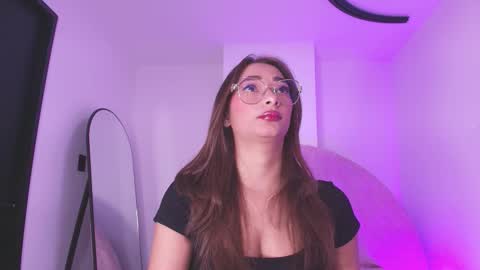 Valeryn online show from 02-18-26, 03:02