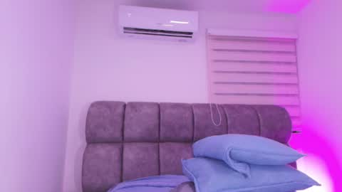 Snapshot of valery_97 chatting on 07-25-26, 03:15 Valeryn online show from 07-25-26, 03:15