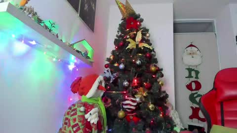 Valery adams1 online show from 12-24-24, 04:22