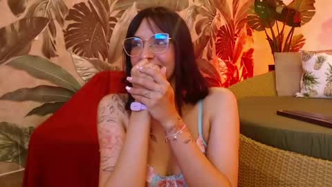 Snapshot of valery_blush chatting on 06-08-26, 08:42 valery_blush online show from 06-08-26, 08:42
