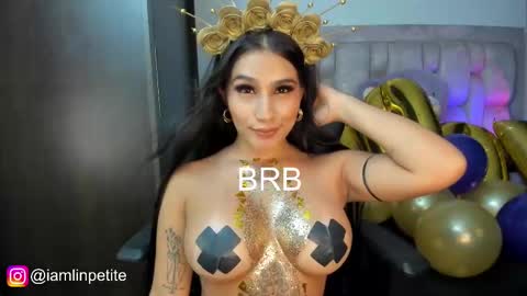 Snapshot of valery_dupont chatting on 02-10-25, 05:03 Valery Lin Dupont online show from 02-10-25, 05:03