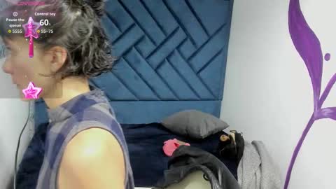 VALERY MORE online show from 10-11-25, 12:15