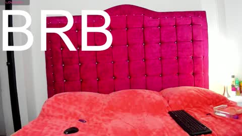 Snapshot of valery_slim18 chatting on 02-20-26, 06:26 valery online show from 02-20-26, 06:26