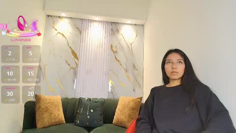 Snapshot of valery_wang chatting on 03-11-25, 11:44 Val online show from 03-11-25, 11:44