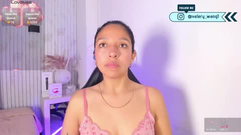 Snapshot of valery_wang chatting on 11-14-25, 11:53 Val online show from 11-14-25, 11:53