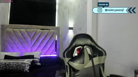 Snapshot of valery_wang chatting on 02-06-26, 12:08 Val online show from 02-06-26, 12:08