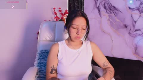 Snapshot of valery_wang chatting on 04-09-26, 11:59 Val online show from 04-09-26, 11:59