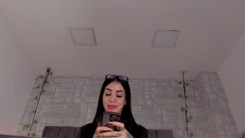 valerykat_ online show from 01-05-26, 05:27