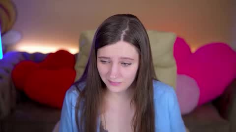 Snapshot of valerymurr chatting on 02-16-26, 08:05 V A L E R Y M U R online show from 02-16-26, 08:05