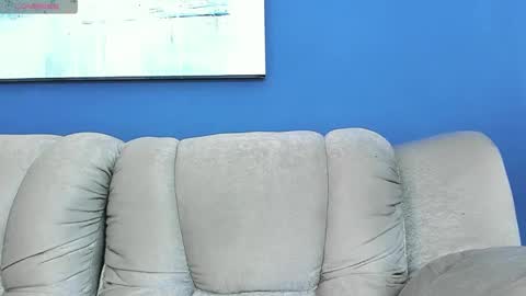 Snapshot of valerynbrown chatting on 02-06-25, 04:03 valery online show from 02-06-25, 04:03