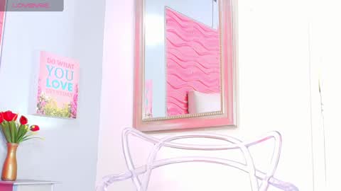 Snapshot of valerynbrown chatting on 03-08-25, 01:39 valery online show from 03-08-25, 01:39