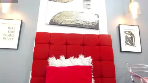 Snapshot of valerynbrown chatting on 03-08-25, 09:08 valery online show from 03-08-25, 09:08