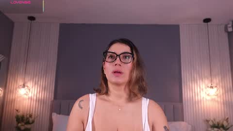 Snapshot of valerynova chatting on 07-01-26, 11:12 Carla online show from 07-01-26, 11:12