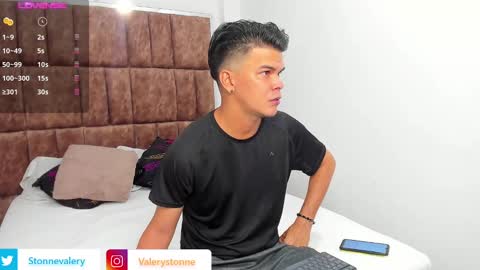 Valery Stonne  online show from 12-22-24, 07:31