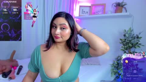 Snapshot of valerywalker7 chatting on 01-12-25, 07:31 Valery Walker online show from 01-12-25, 07:31