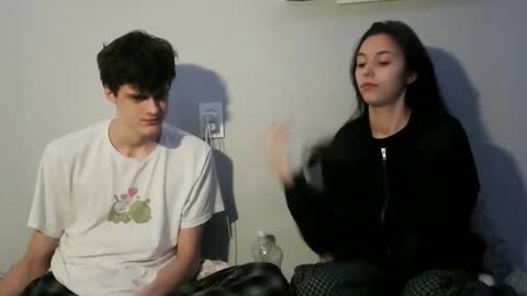 valesios online show from 12-20-25, 11:23