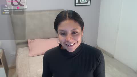 Snapshot of valevicious chatting on 11-28-25, 07:49 valevicious online show from 11-28-25, 07:49