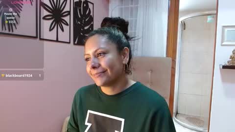 Snapshot of valevicious chatting on 01-15-26, 07:28 valevicious online show from 01-15-26, 07:28