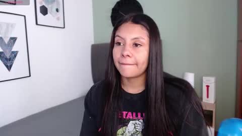 Snapshot of valevicious chatting on 02-10-26, 07:18 valevicious online show from 02-10-26, 07:18