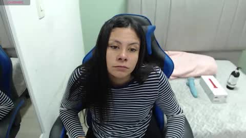 Snapshot of valevicious chatting on 02-26-26, 01:10 valevicious online show from 02-26-26, 01:10